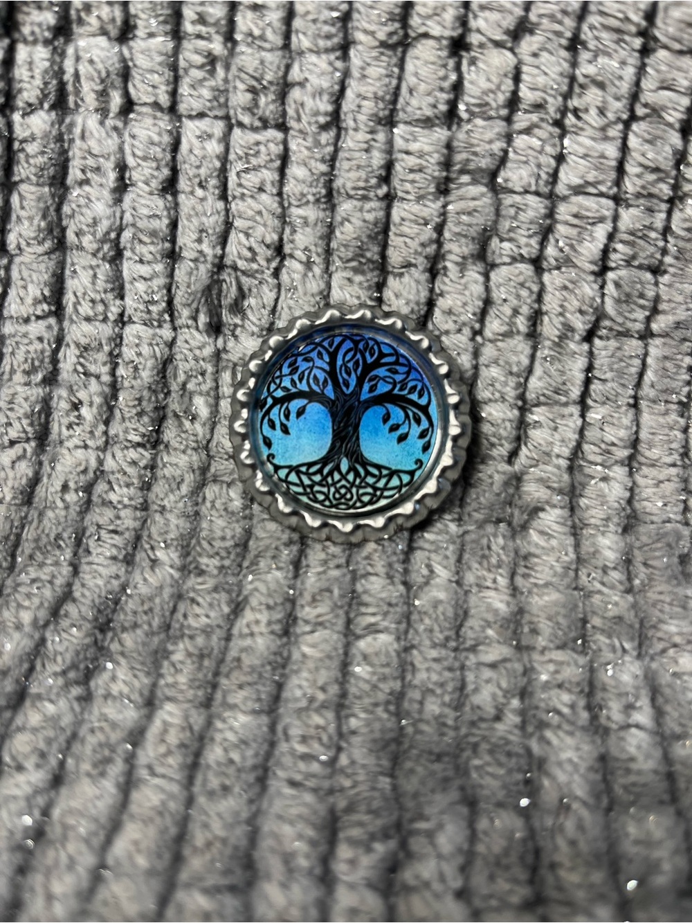 Tree of Life Bottle Cap Pendant - Blue Gradient magnet